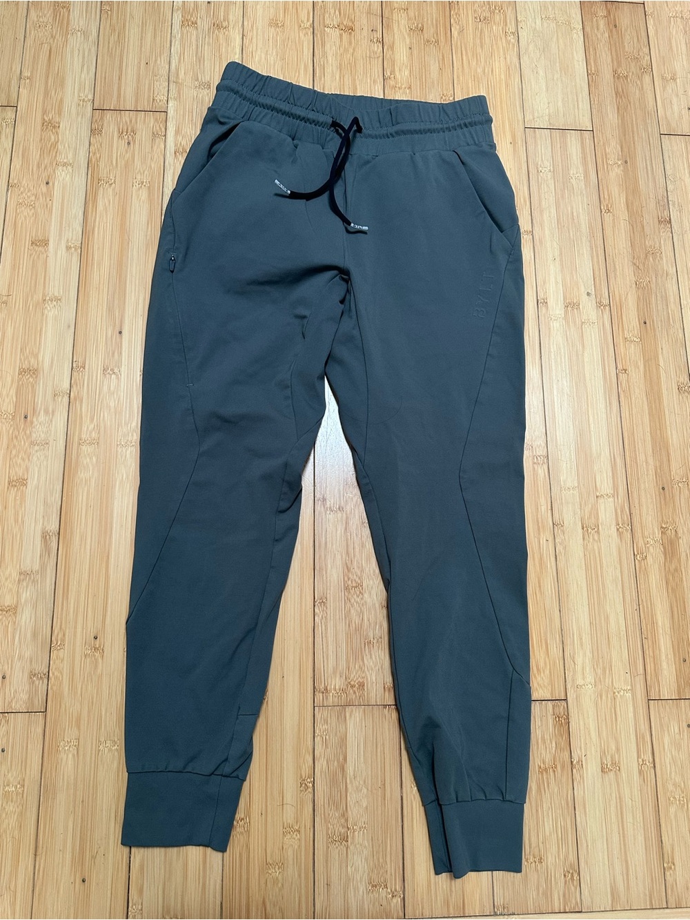 BYLT / Gray Classic Activewear Joggers / Small